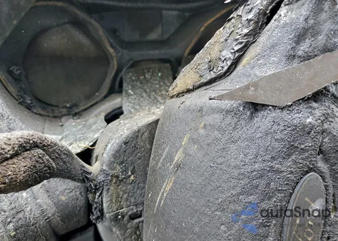 2012 Ford Focus S z USA, uszkodzony, nr VIN 1FAHP3E26CL152254